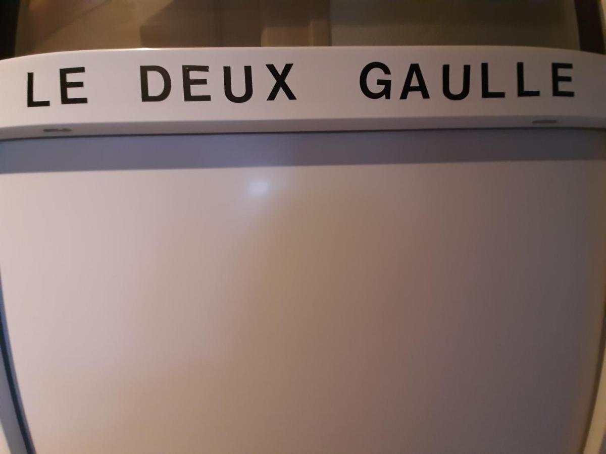 דירות Le Mêle-sur-Sarthe Le Deux Gaulle מראה חיצוני תמונה